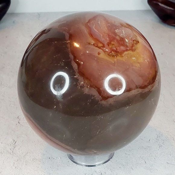 Desert Jasper Sphere | Grounding • Vitality • Connection to Earth - Picture 7 of 11